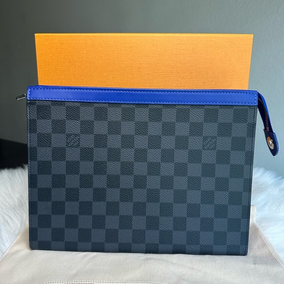 Louis Vuitton Pochette Voyage MM